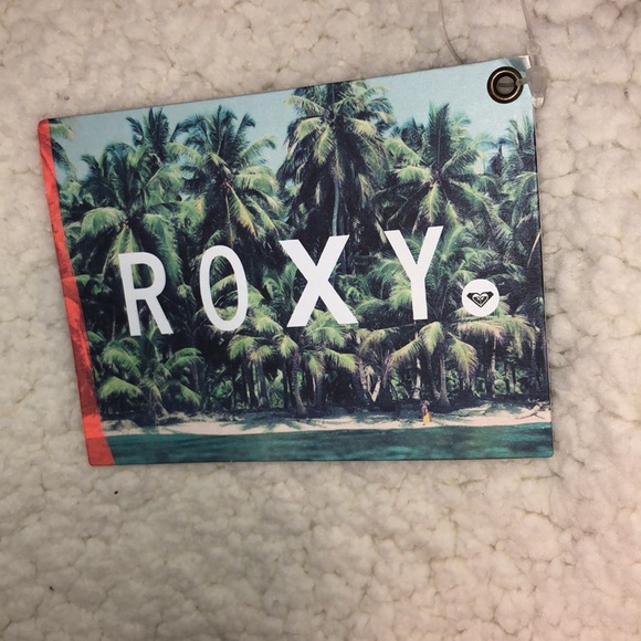 ROXY Red Hooded Jacket. NWT. M - Picture 9 of 10